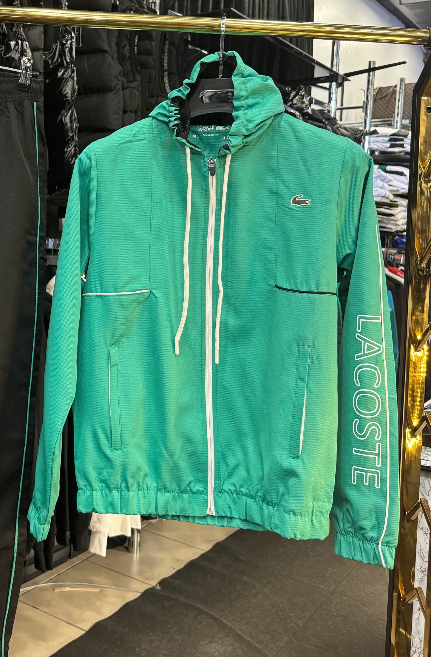 LACOSTE ZAKETA - ΑΝΤΙΑΝΕΜΙΚΟ SALE