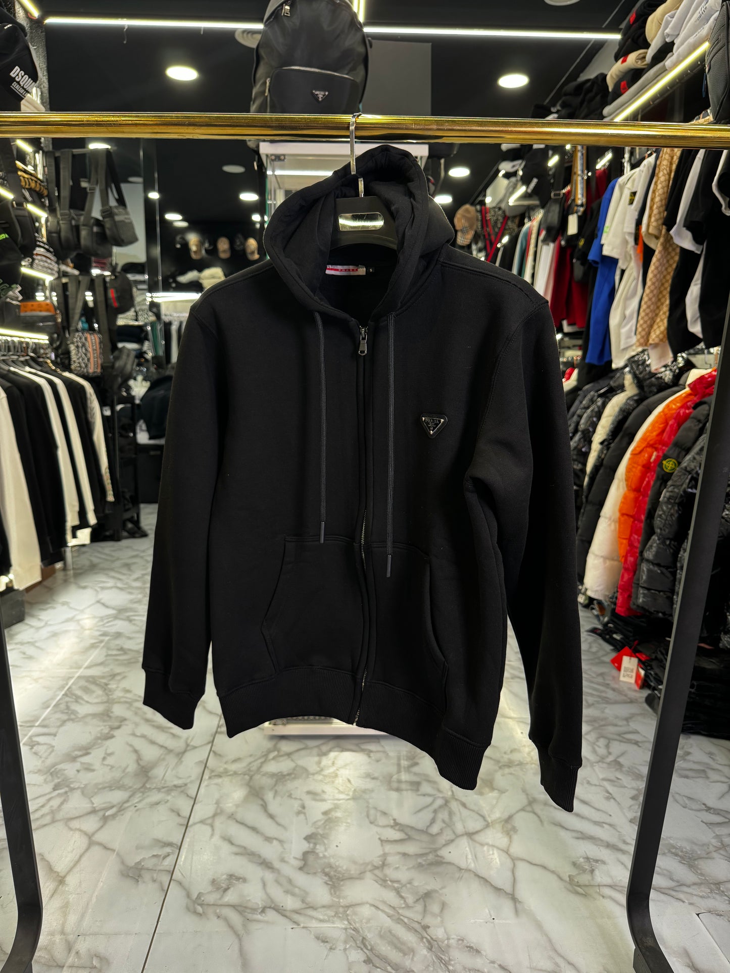 PRADA ΜΑΥΡΗ ΖΑΚΕΤΑ 2026