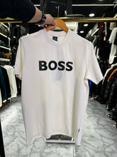 BOSS - T-SHIRT