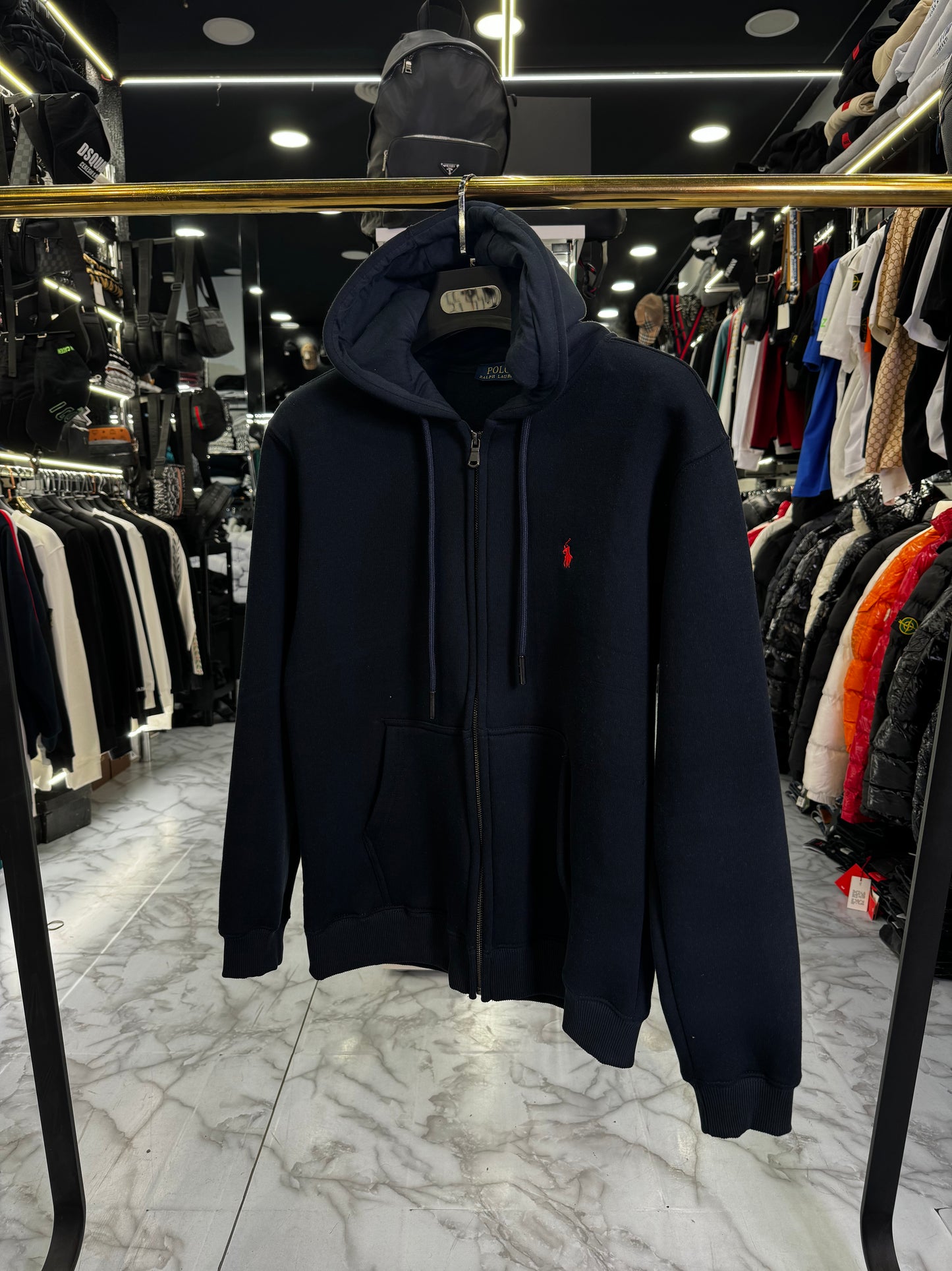 TOMMY HILFIGER ZAKETA SALE