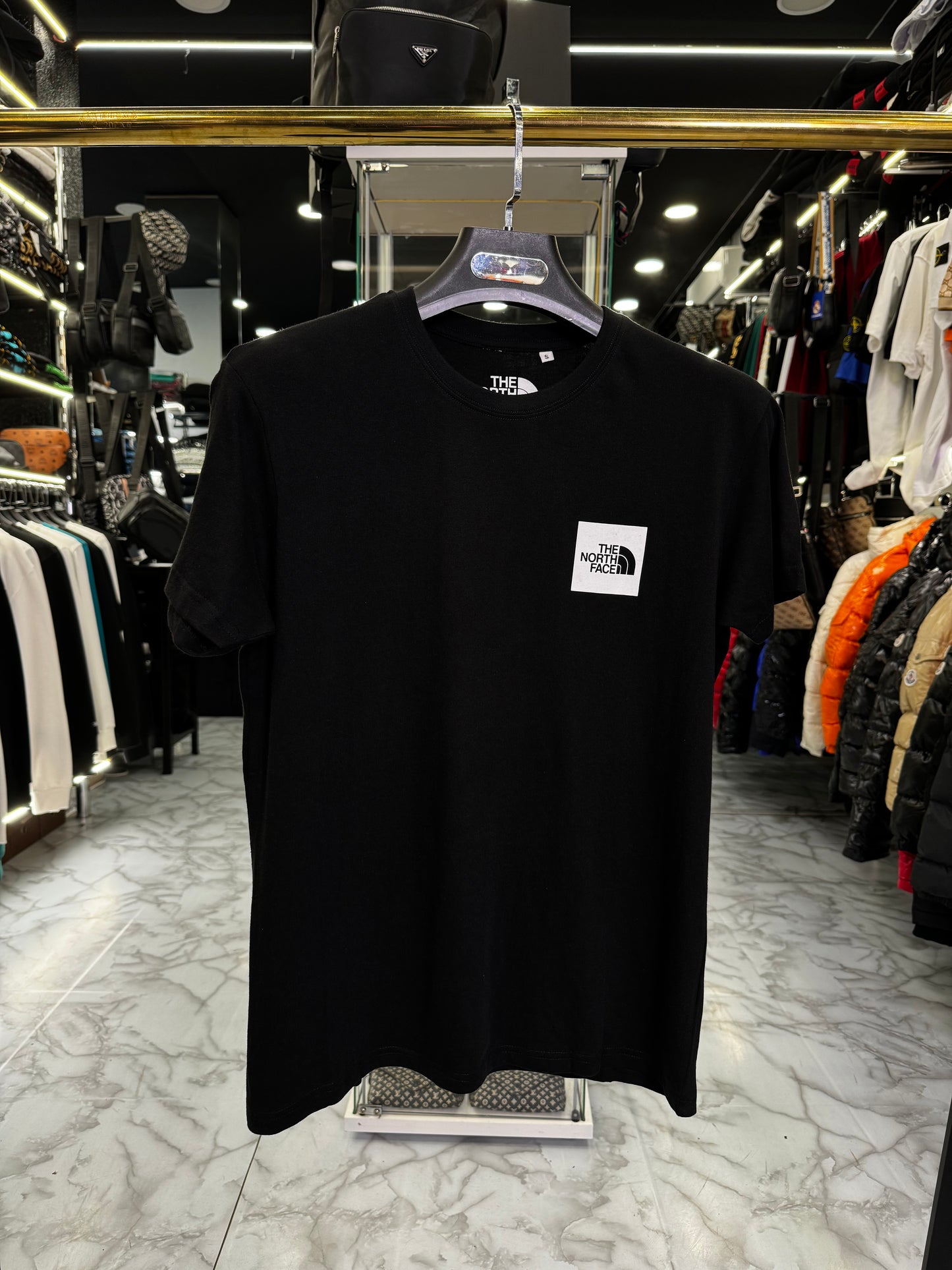 T-SHIRT - 3022
