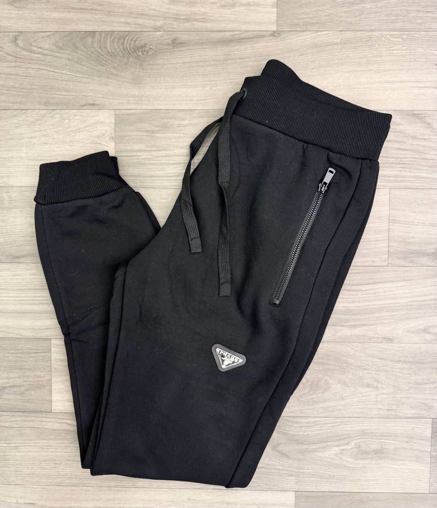 PRADA - ΣΕΤ ΦΟΡΜΕΣ