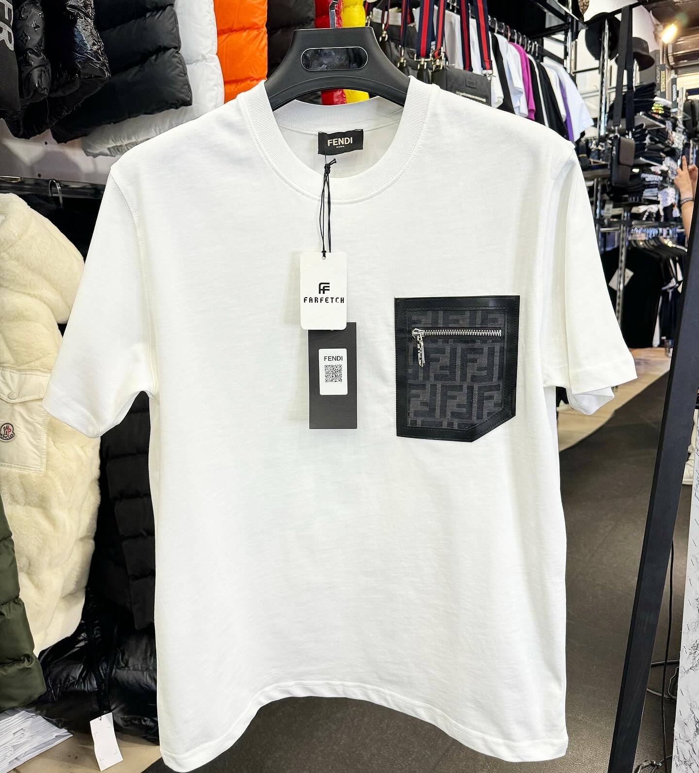 FENDI -T-SHIRT