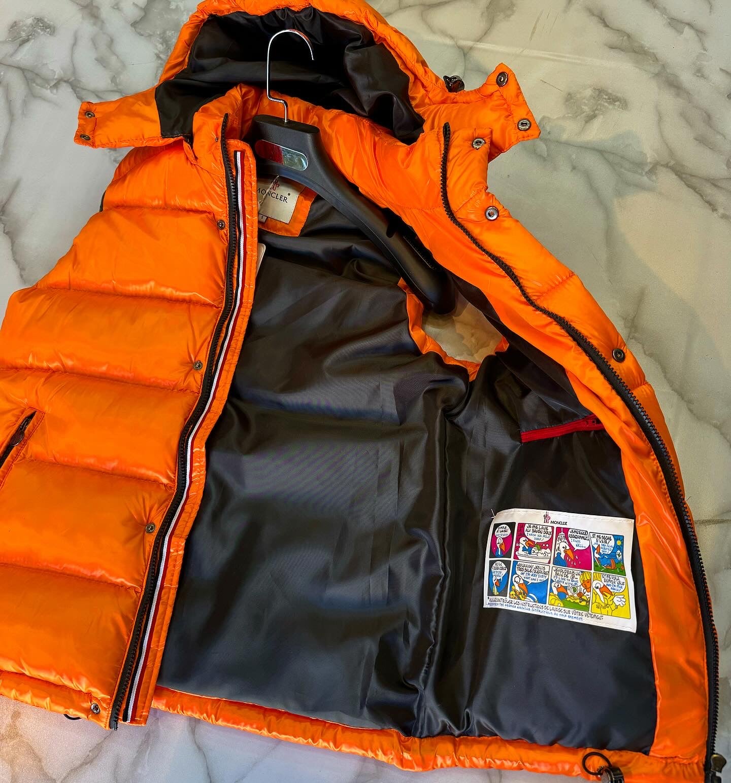 MONCLER - ΠΟΡΤΟΚΑΛΙ ΑΜΑΝΙΚΟ ΜΠΟΥΦΑΝ