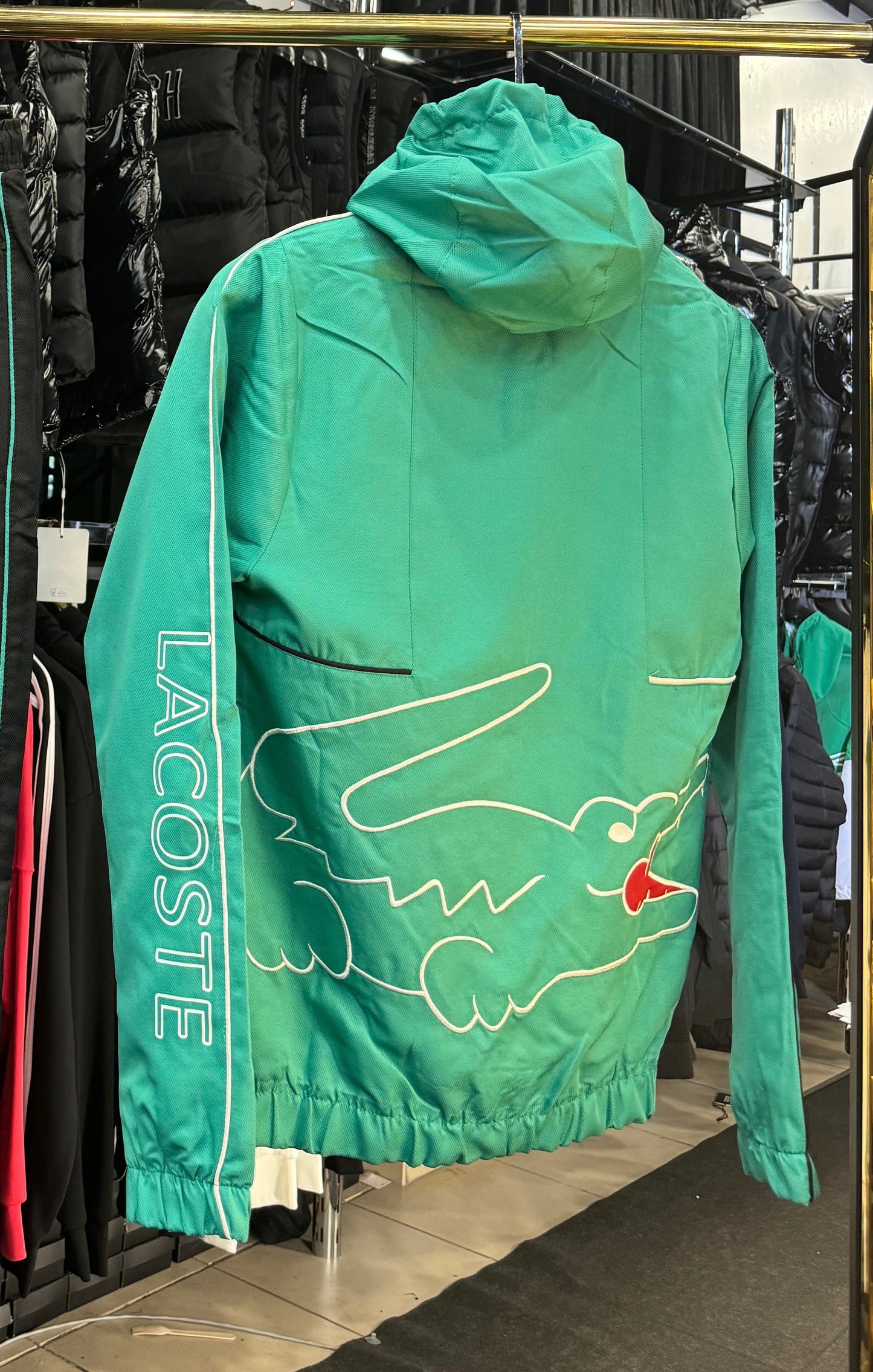 LACOSTE ZAKETA - ΑΝΤΙΑΝΕΜΙΚΟ SALE