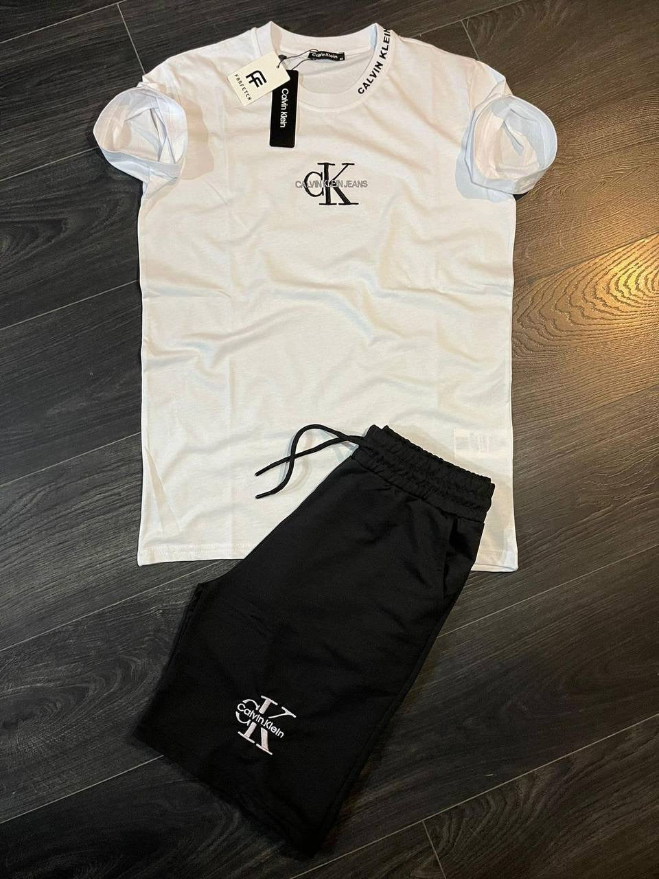 CALVIN KLEIN SET 2025