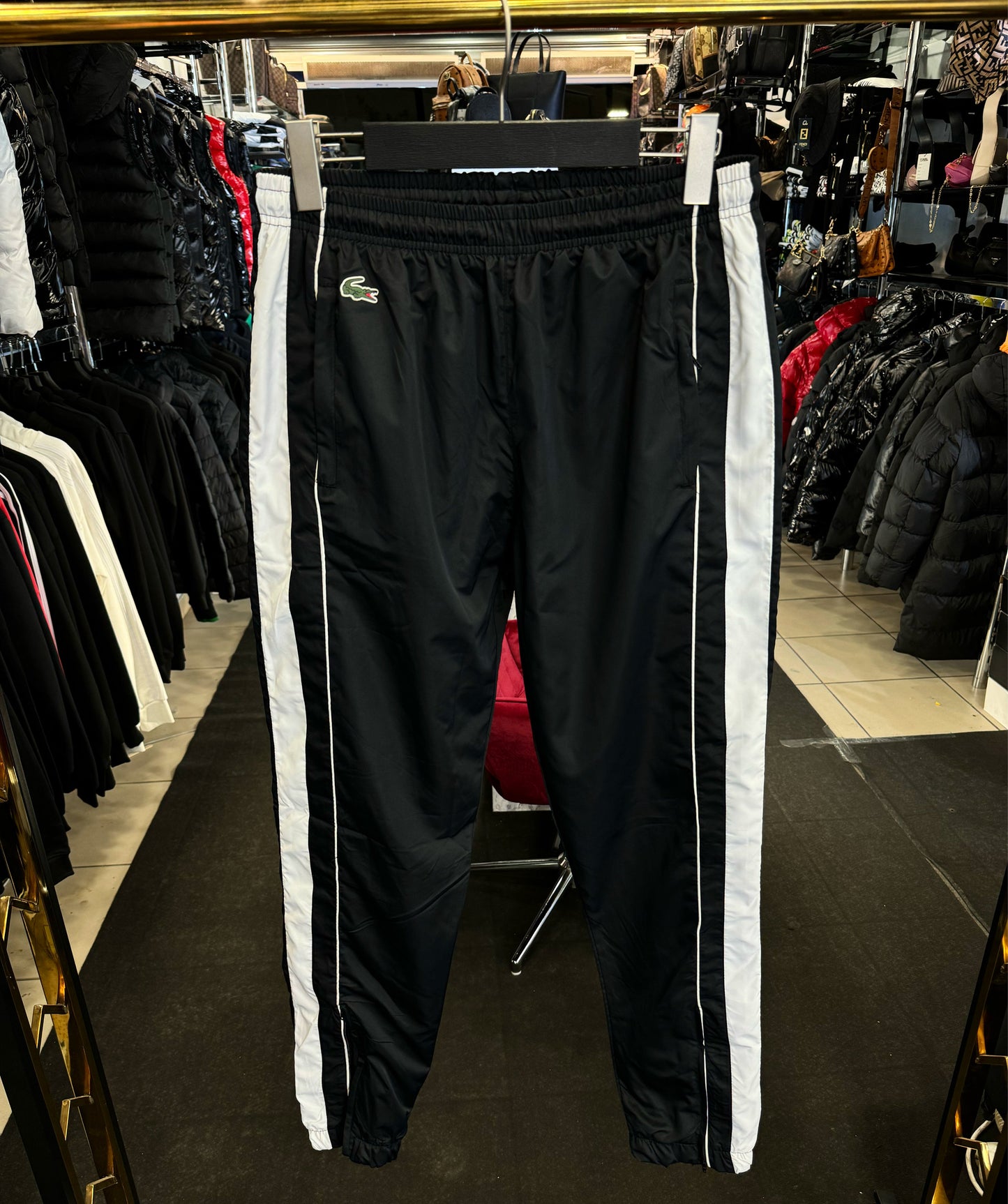 LACOSTE ΦΟΡΜΑ ΠΑΝΤΕΛΟΝΙ