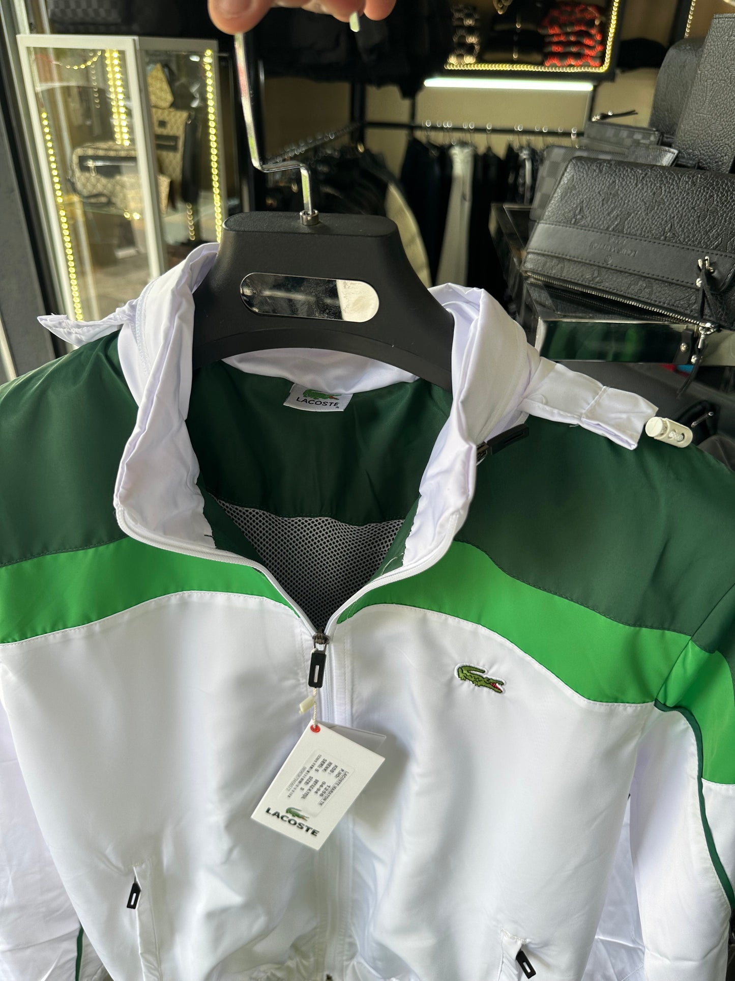 LACOSTE - ΛΕΥΚΟ ΠΡΑΣΙΝΟ ΣΕΤ ΦΟΡΜΕΣ