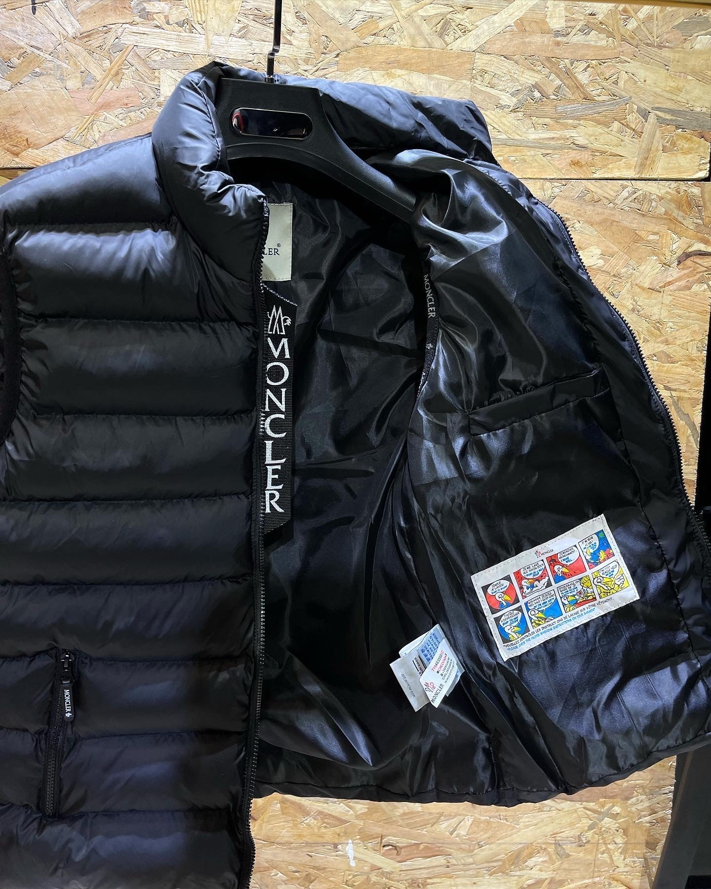 MONCLER - ΑΜΑΝΙΚΟ ΜΠΟΥΦΑΝ