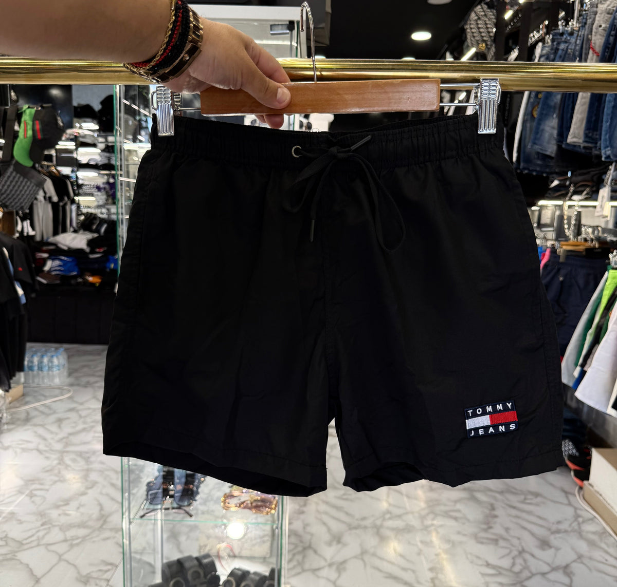 ΜΑΓΙΟ - TOMMY HILFIGER Offers