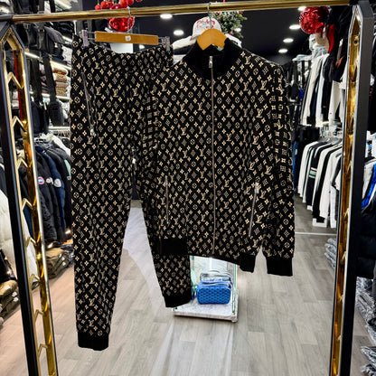 LOUIS VUITTON - ΣΕΤ ΦΟΡΜΕΣ