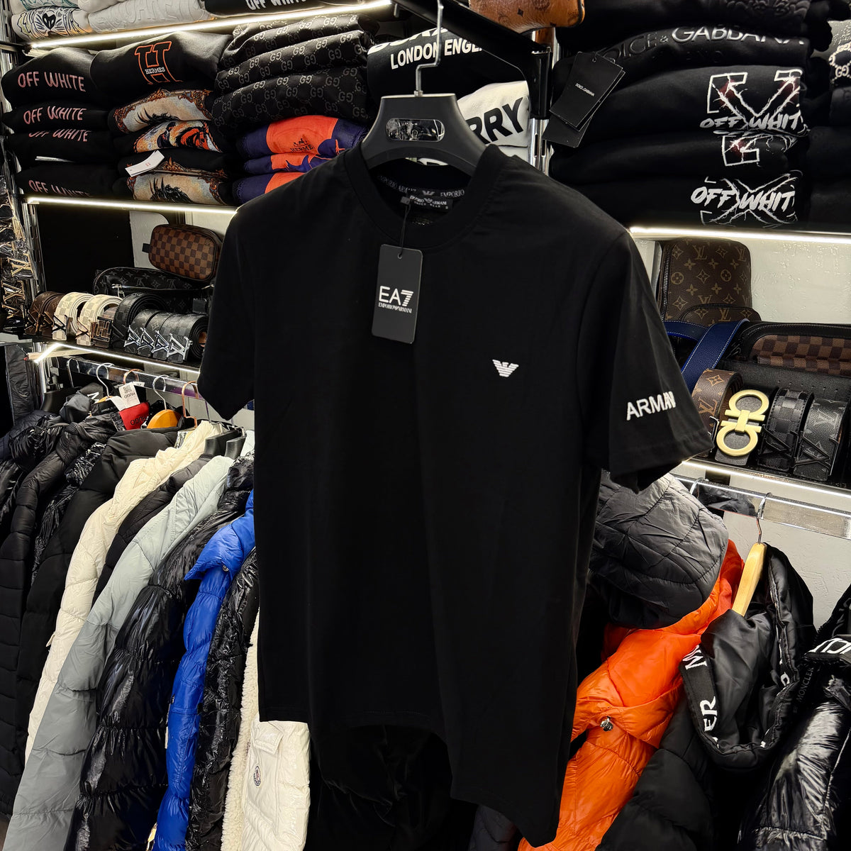 T-SHIRT- EMPORIO ARMANI EA7 Offers