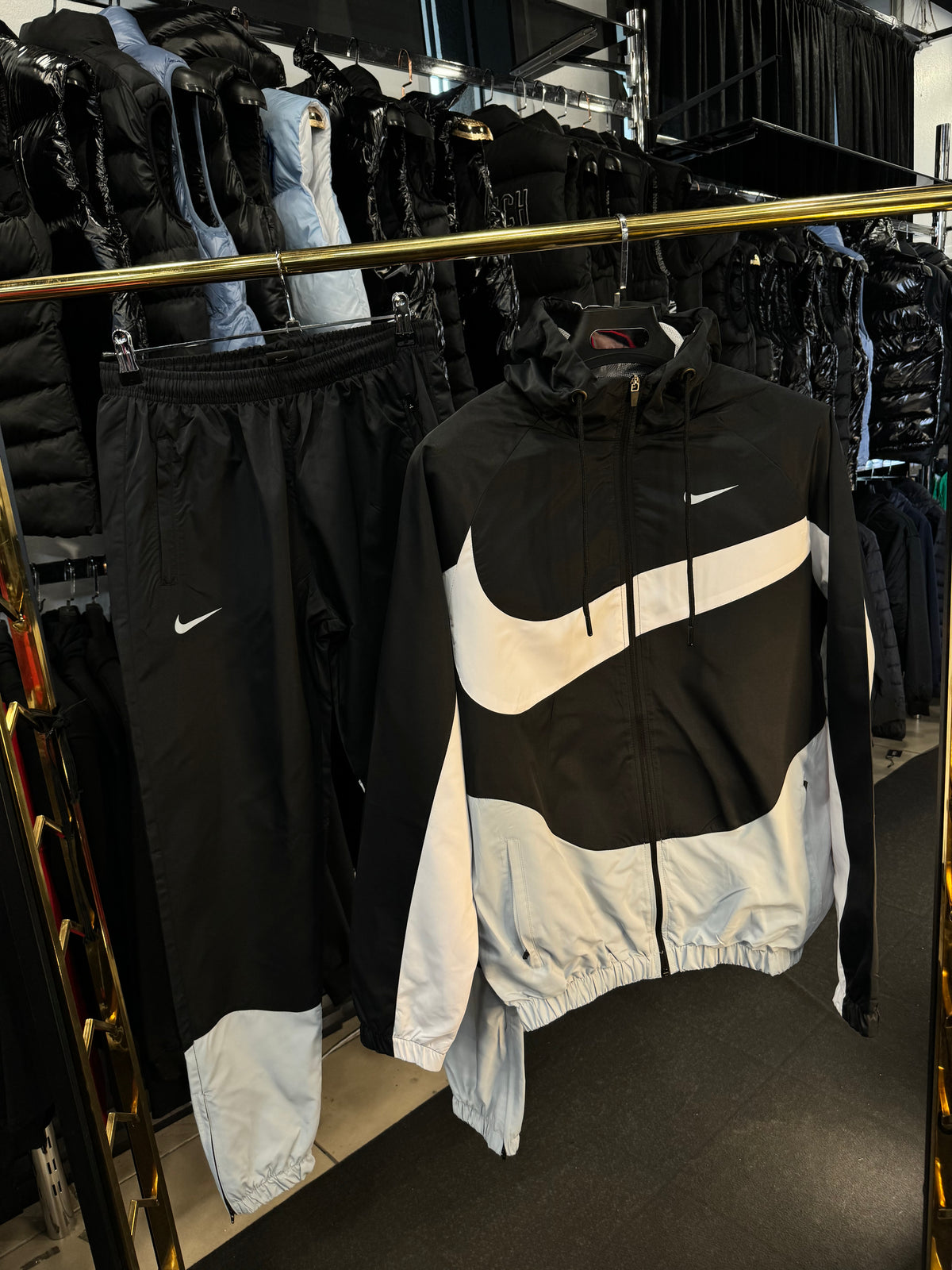 NIKE TM ΣΕΤ ΦΟΡΜΕΣ