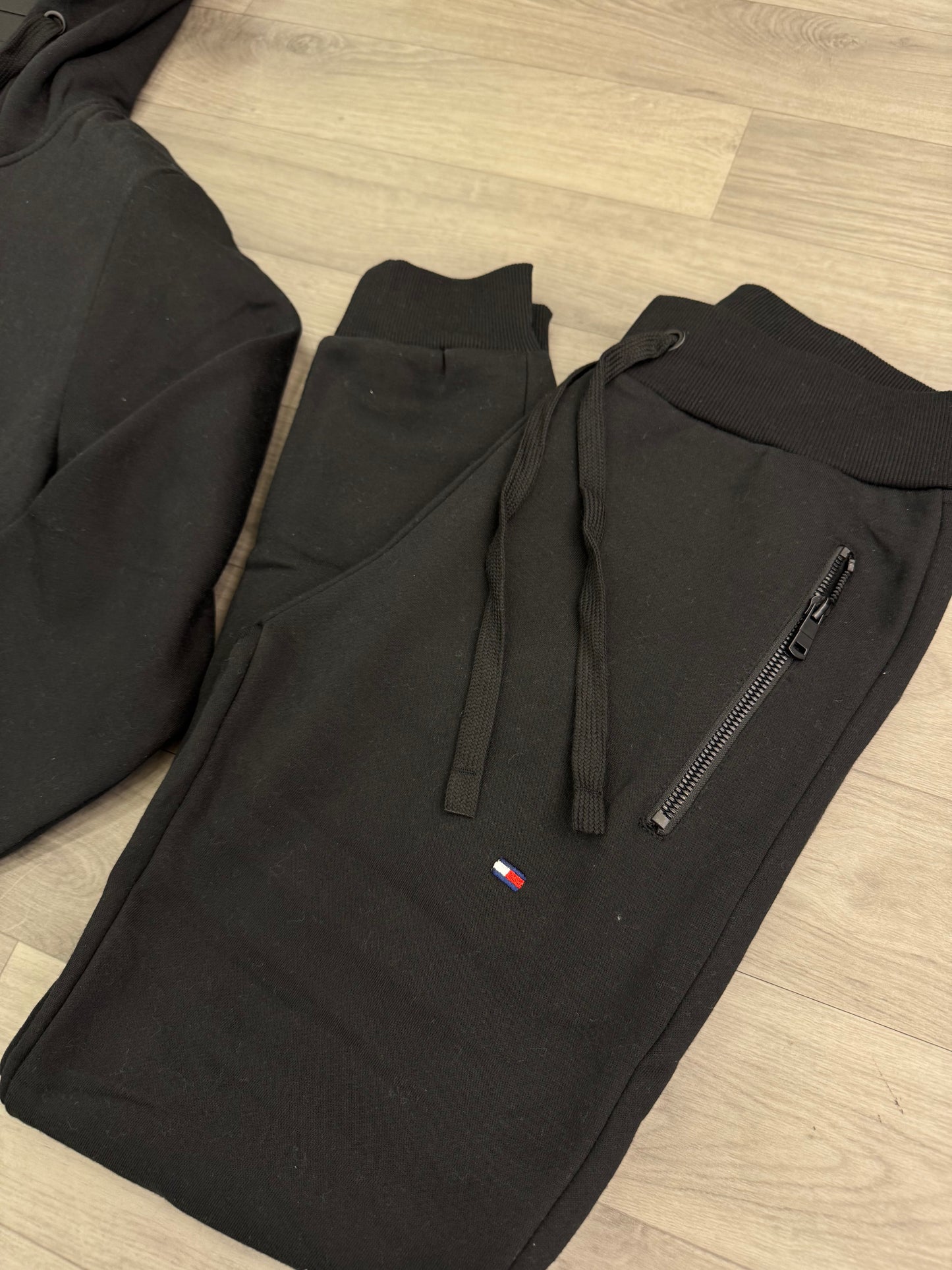 TOMMY HILFIGER - ΣΕΤ ΦΟΡΜΕΣ