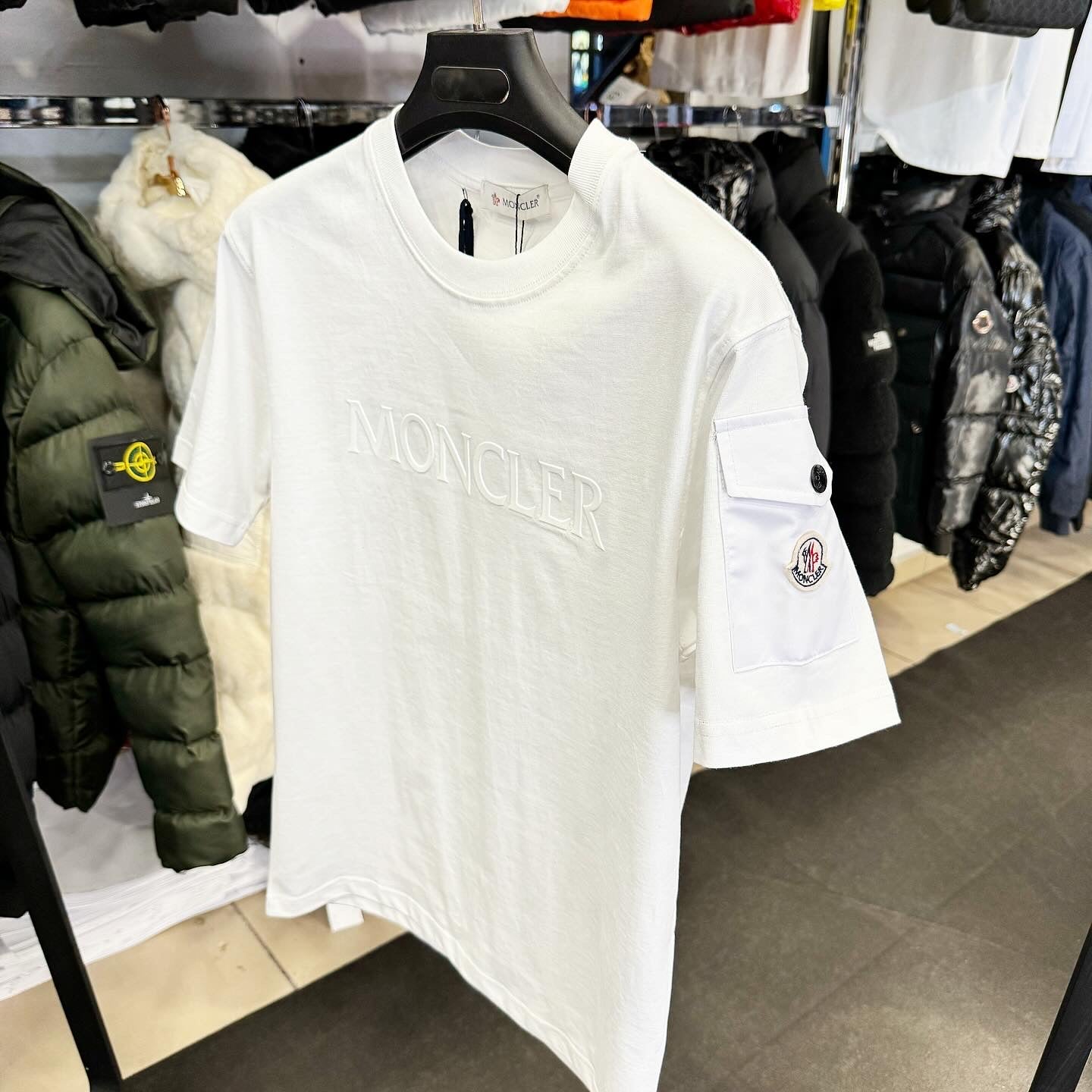 MONCLER - T-SHIRT