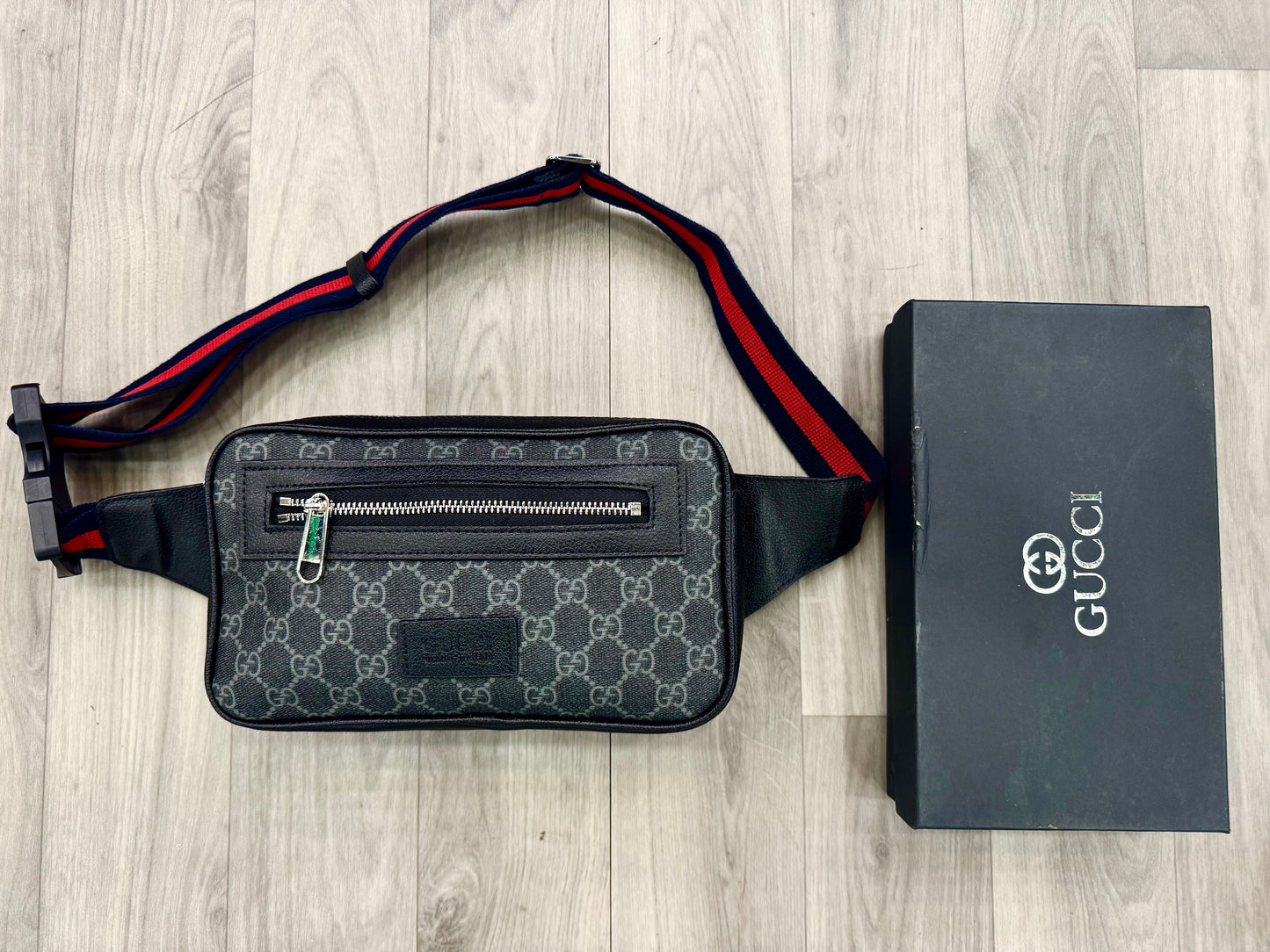 Gucci ΤΣΑΝΤΑΚΙ Black Grey