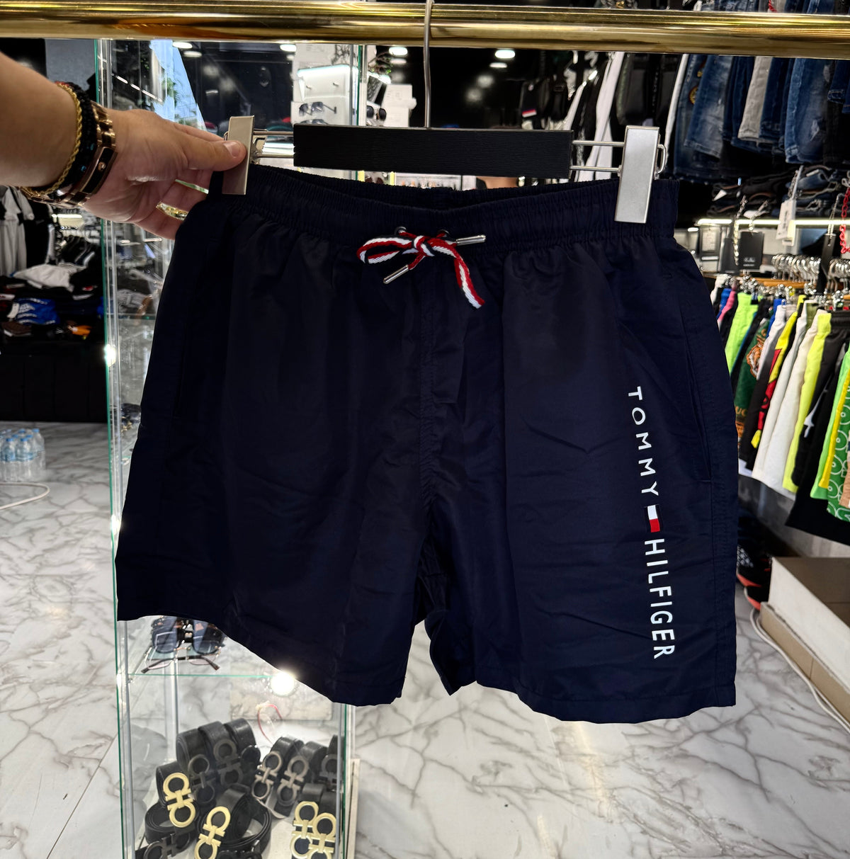 ΜΑΓΙΟ - TOMMY HILFIGER Offers