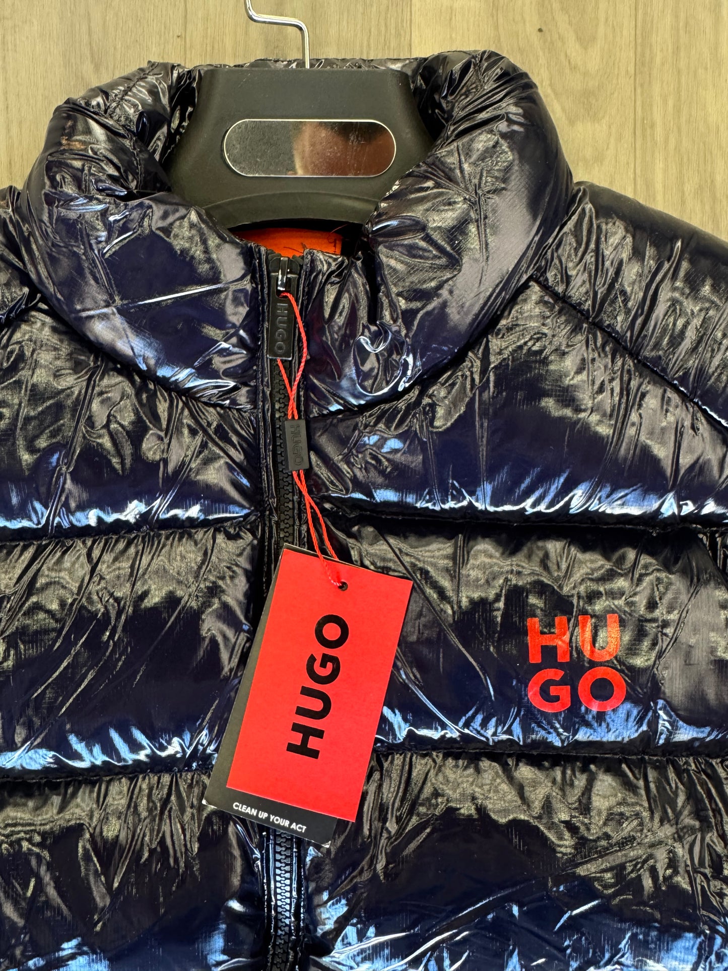 HUGO BOSS - ΑΜΑΝΙΚΟ ΜΠΟΥΦΑΝ