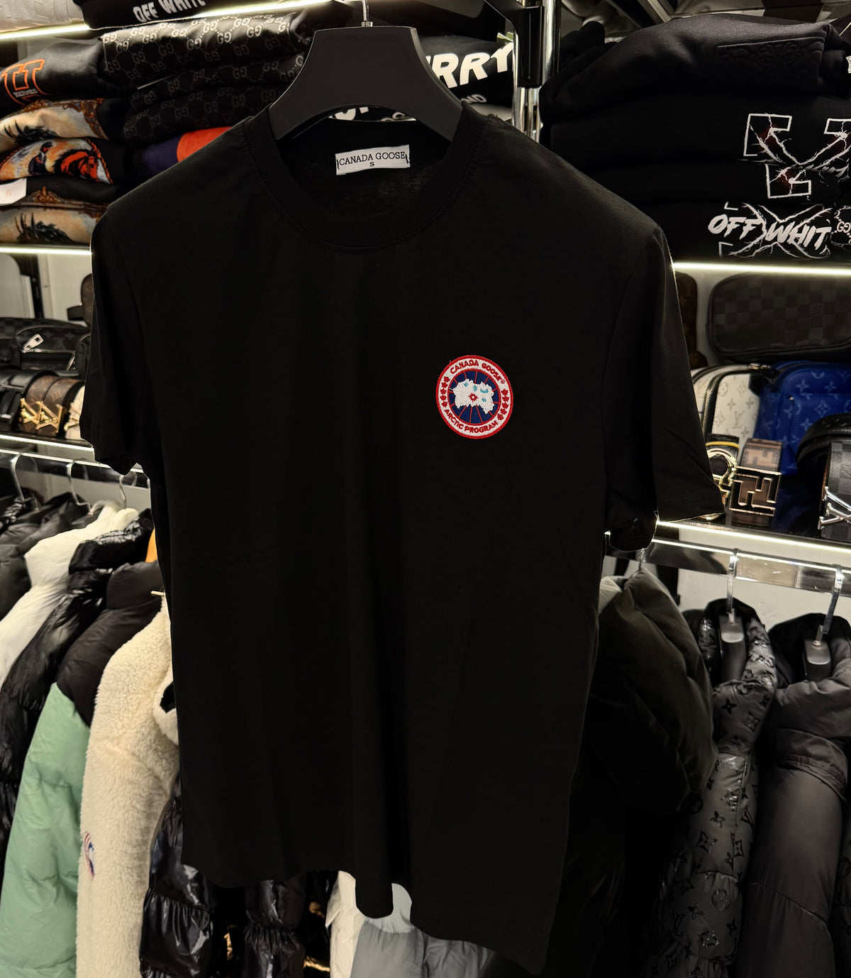 T-SHIRT - CANADA GOOSE Offers