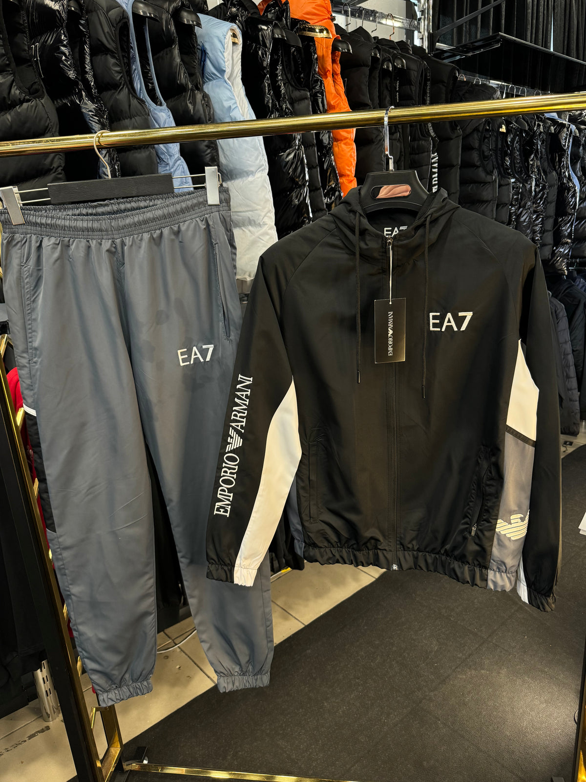 ΕΑ7 ARMANI ΣΕΤ ΦΟΡΜΕΣ