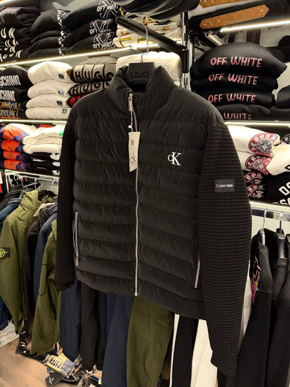 CALVIN KLEIN - ΜΠΟΥΦΑΝ