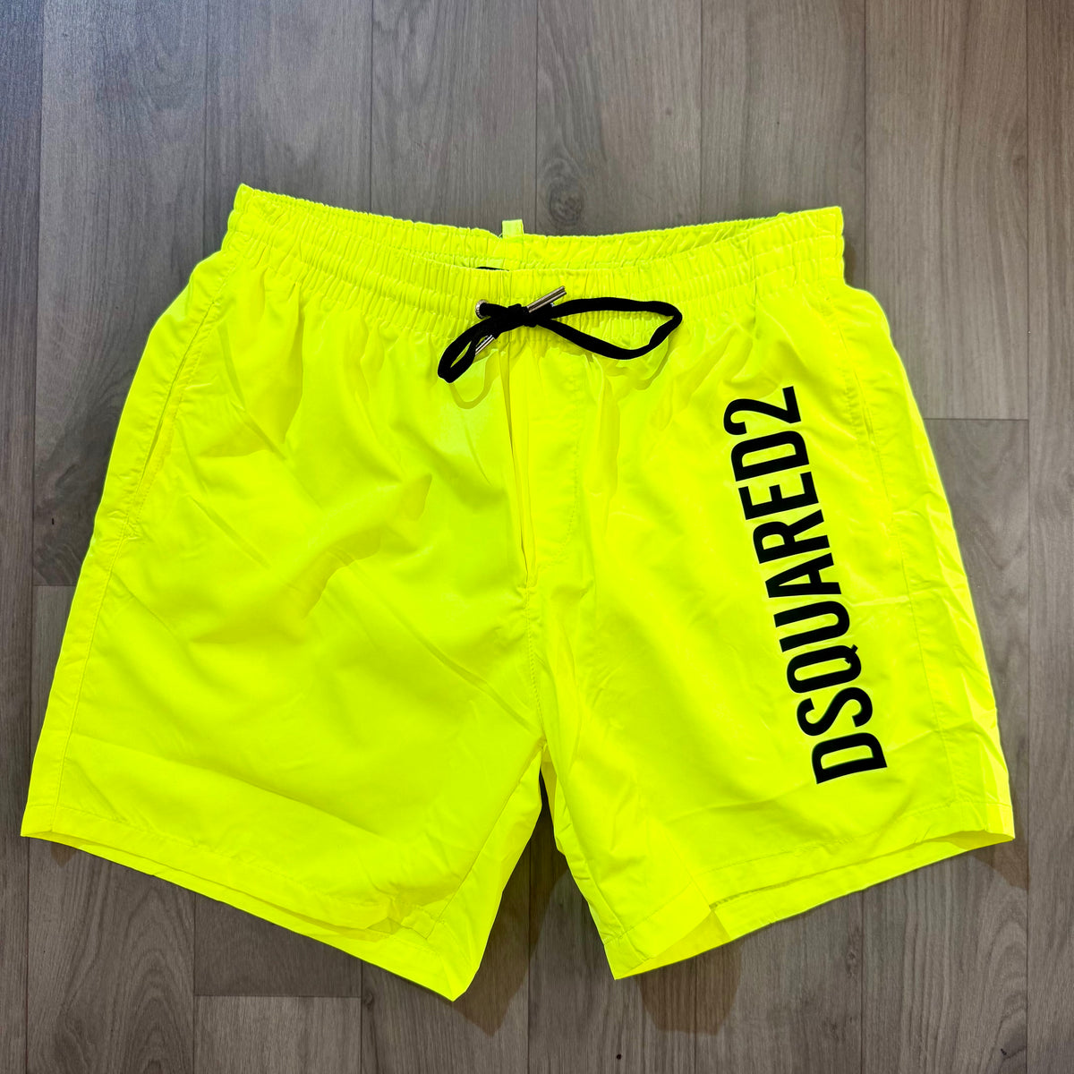 ΜΑΓΙΟ - DSQUARED2 Offers 1+1 ΔΩΡΟ