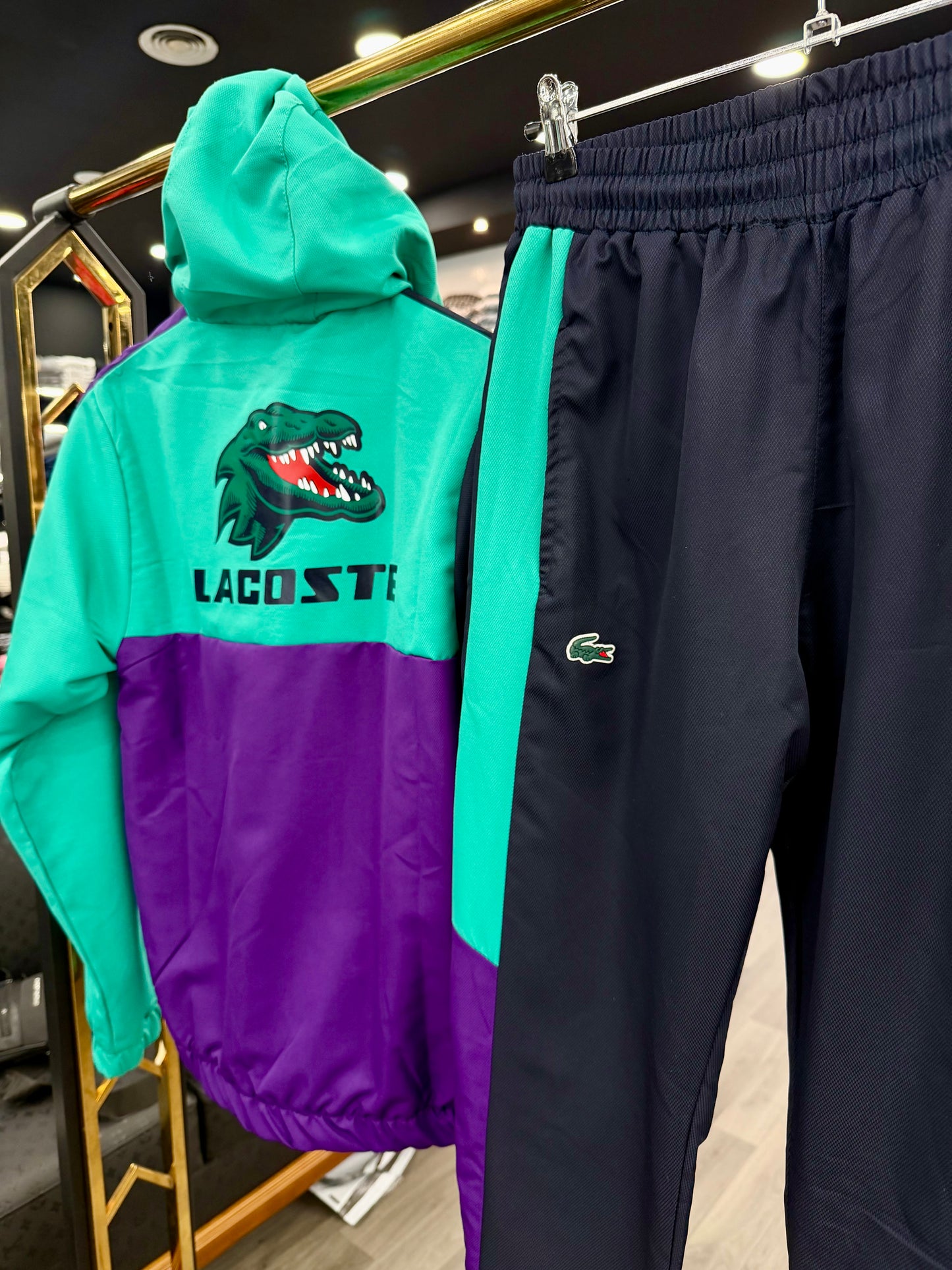 LACOSTE - ΣΕΤ ΦΟΡΜΕΣ