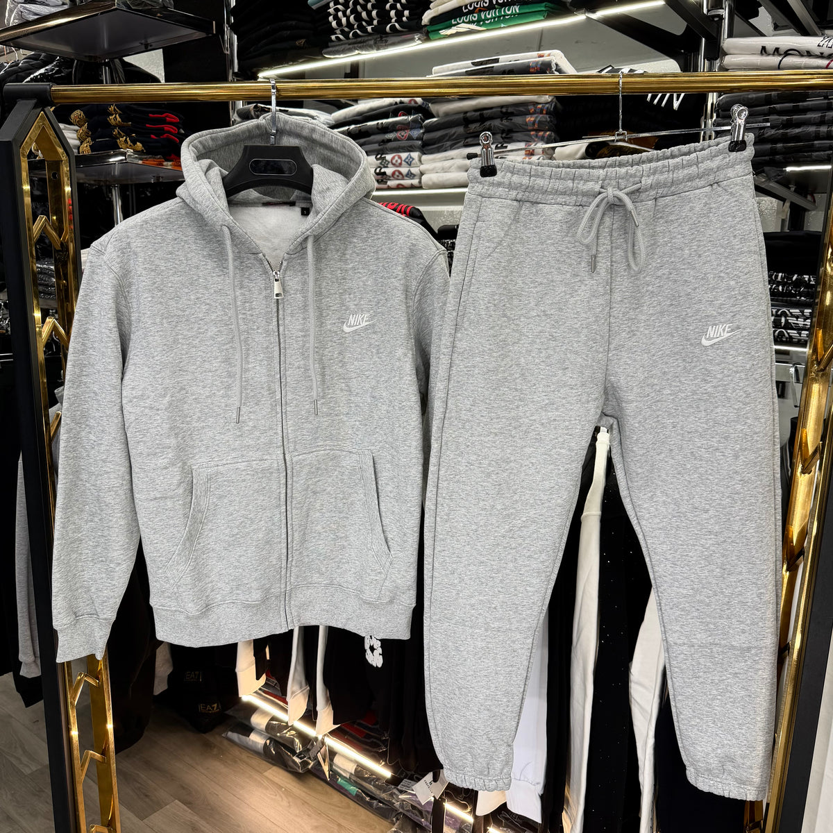 NIKE SPORTSWEAR ΣΕΤ ΦΟΡΜΕΣ