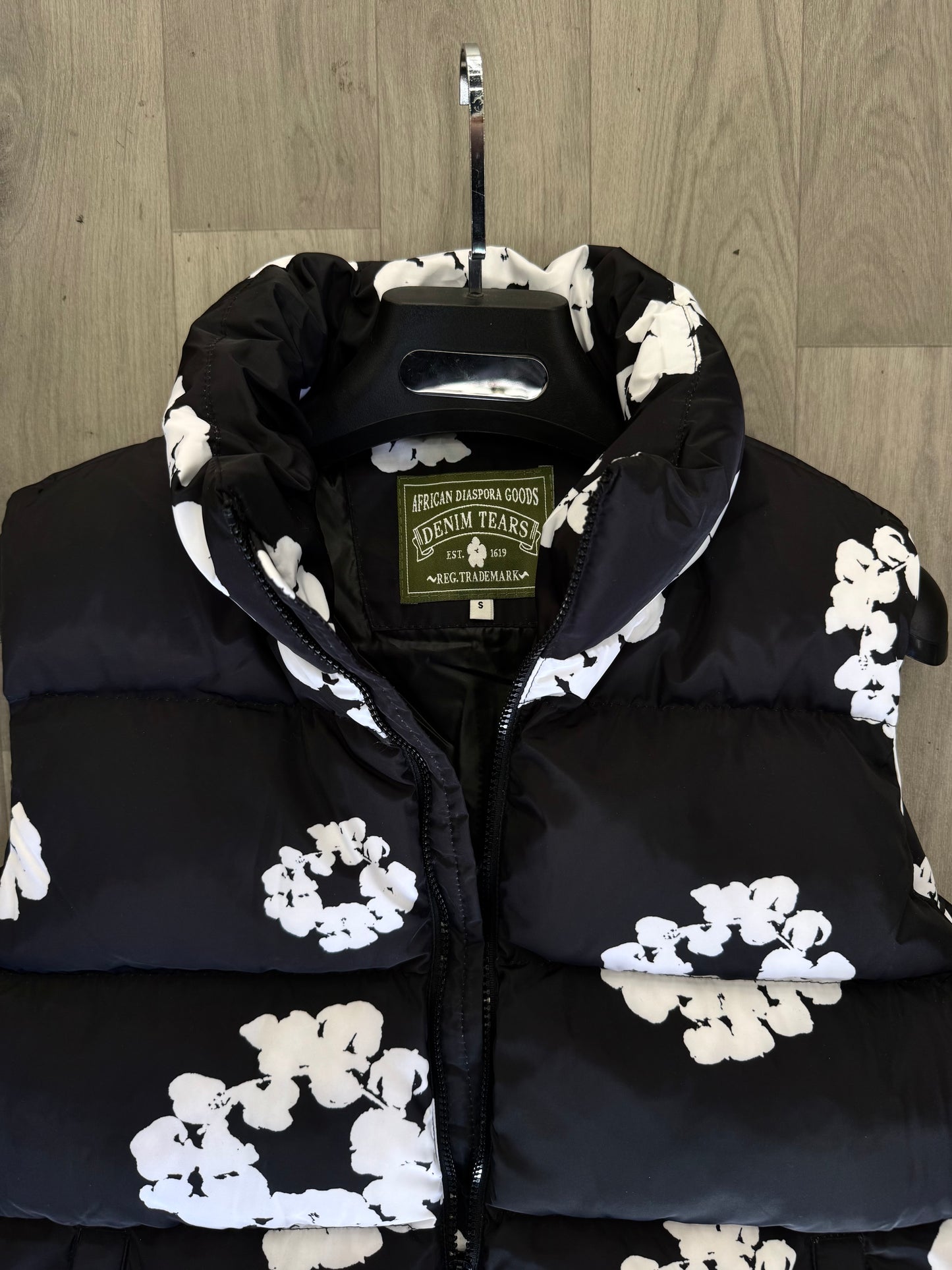 DENIM TEARS - ΑΜΑΝΙΚΟ ΜΠΟΥΦΑΝ