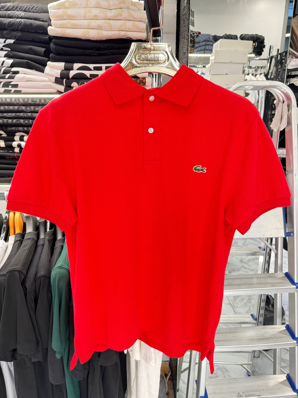 ΚΟΝΤΟΜΑΝΙΚΟ ΜΕ ΓΙΑΚΑ - LACOSTE