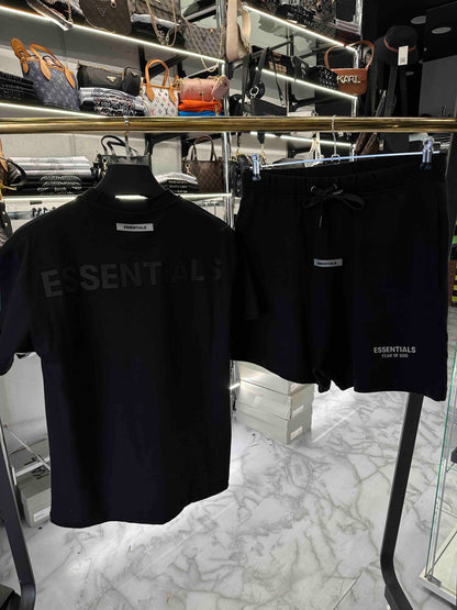ESSENTIALS SET