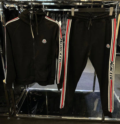 MONCLER ΣΕΤ ΦΟΡΜΕΣ