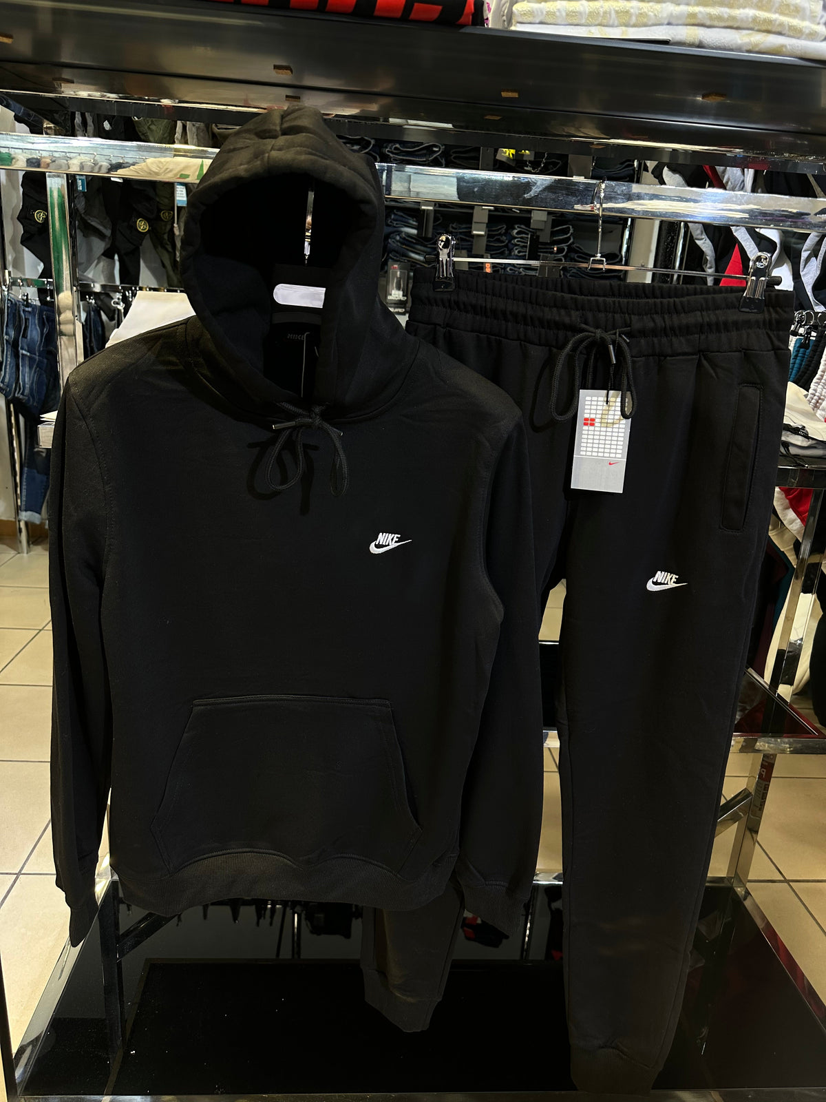 NIKE SPORTSWEAR ΣΕΤ ΦΟΡΜΕΣ