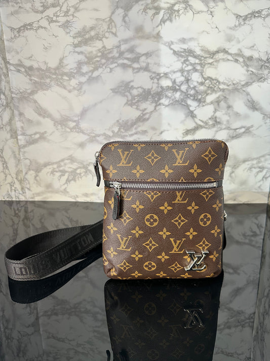 LOUIS VUITTON BAGS