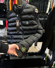 Stone Island Αμάνικο Μπουφάν 2026